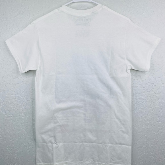 NWT Queen -  Killer Queen Graphic Band T-Shirt Unisex Medium - Picture 6 of 7